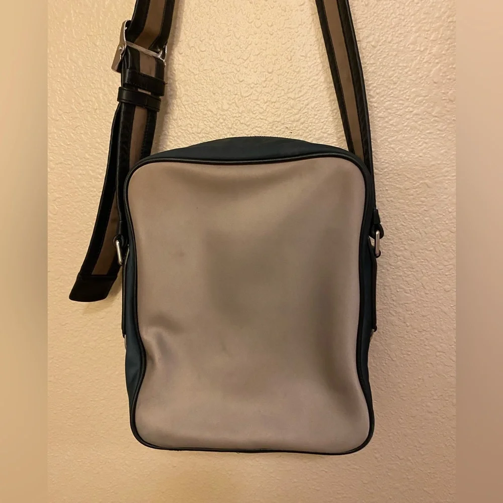 Amazing *rare* Marc Jacobs Sport Crossbody Bag - Picture 6 of 16